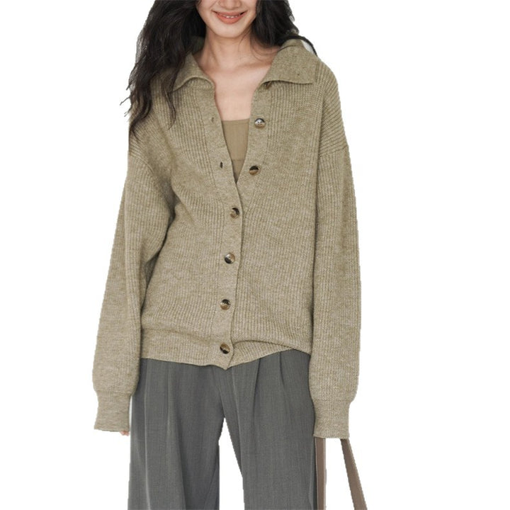 Cardigan féminin confortable avec manches larges et boutons décoratifs Chic & Stil