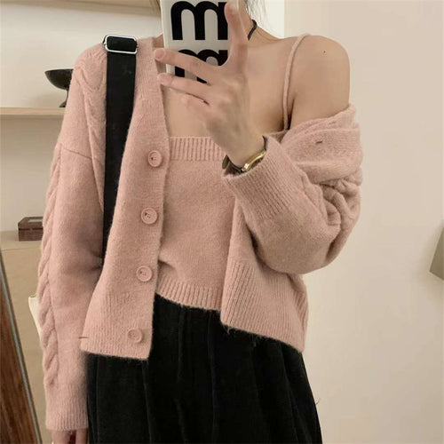 Cardigan pour femmes en maille torsadée avec patte de boutonnage et coupe élégante Chic & Stil