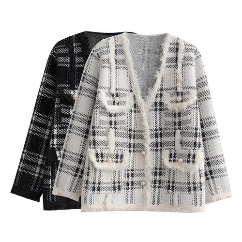 Long women's jacket with plaid patterns and elegant button details Amarae