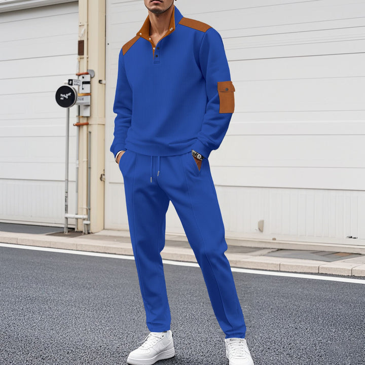 Men's sports set with trendy accents and structured treatment Lune London