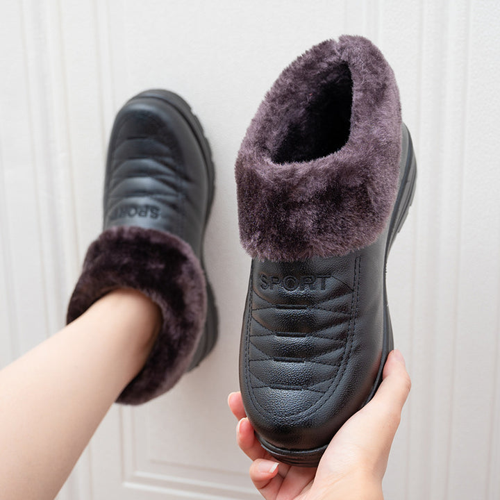 Ladies slippers and fleece Lune London
