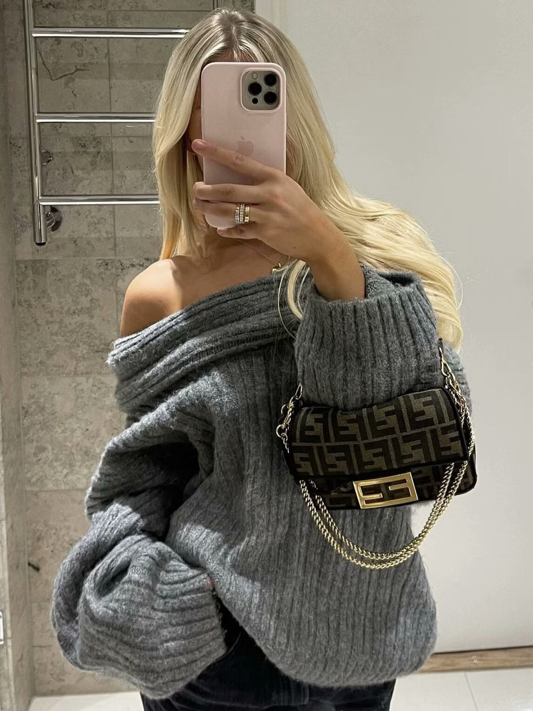 Women's sweater with wide turtleneck and structured ribbed design Lune London