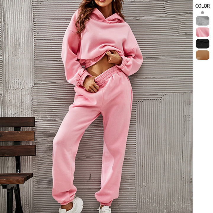 Chic & Stil Women's Sports Leisure Set with Oversized Hoodie and Elastic Joggers