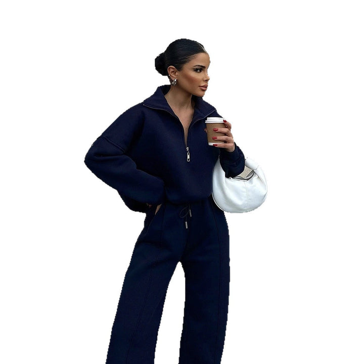 Ladies oversized sweatshirt and chic jogging set