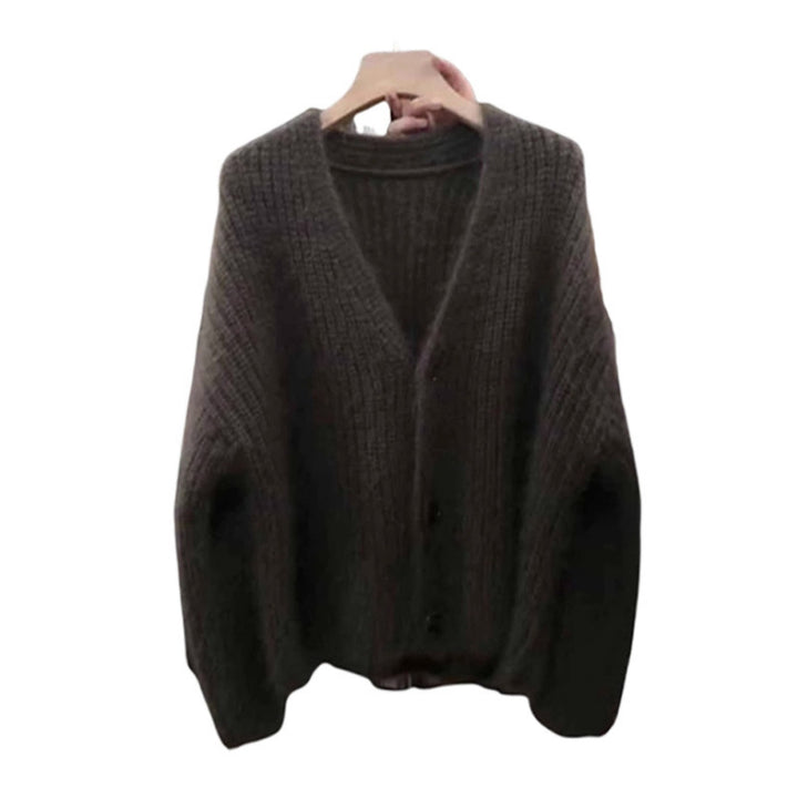 Cardigan tricoté confortable pour femmes avec un matériau exceptionnellement doux et une fermeture à boutons pratique Chic & Stil
