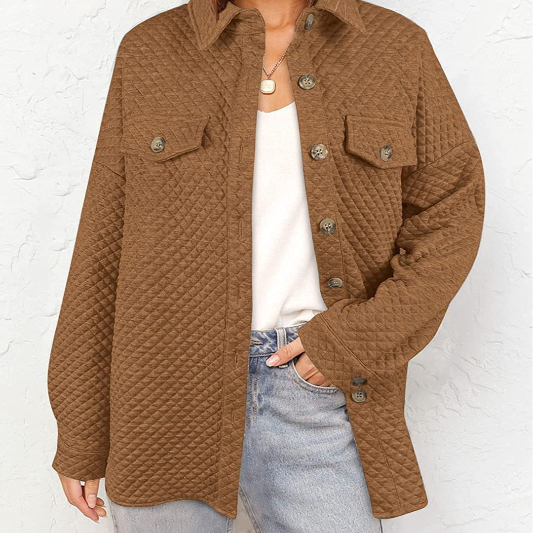 Oversized women's shirt jacket lined in structured design with applied pockets Lune London