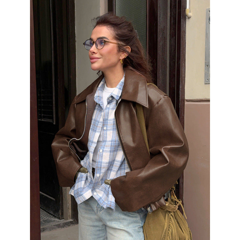 Women's faux leather jacket with oversized cut and classic collar Lune London