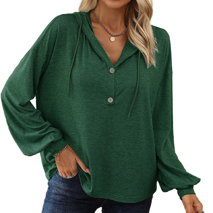Haut de hoodie décontracté pour femmes avec détails en bouton et manches élastiques Chic & Stil