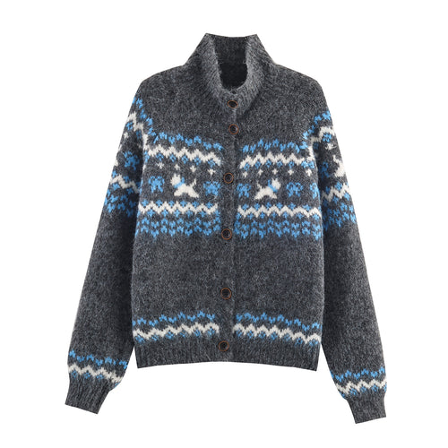 Knitted jacket for women with a classic Norwegian design and an elegant high collar Amarae