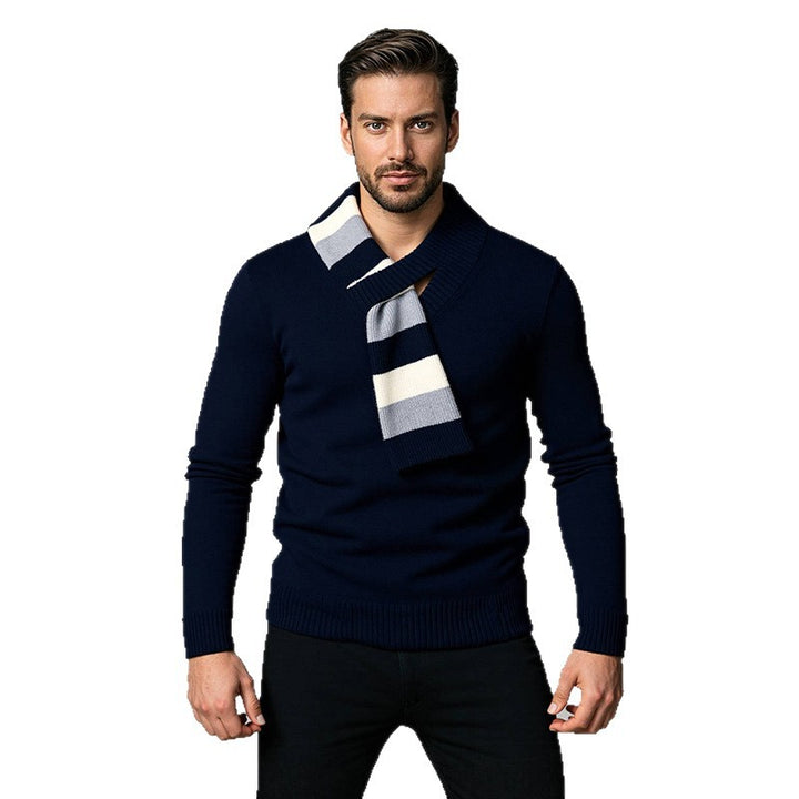 High quality men's V-neck pullover in soft knit material Lune London