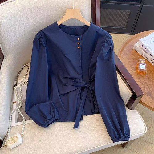 Blouse pour femmes avec élégant nœud papillon Chic & Stil