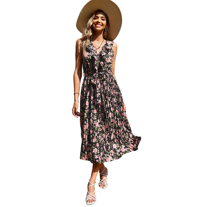 Maxi dress for women with floral pattern and button detail Lune London