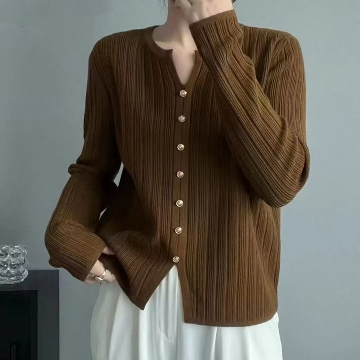 Fine knit blouse for women with button placket Lune London