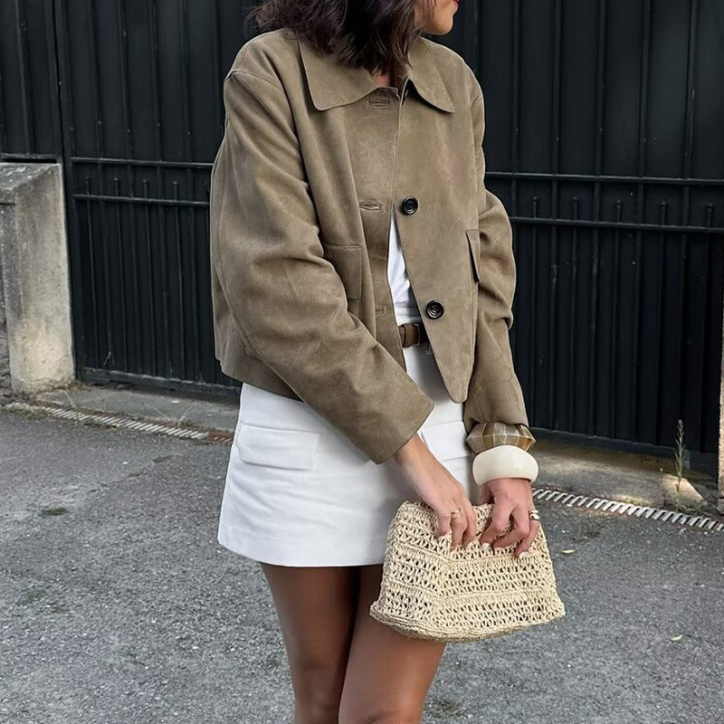 Fashionable and high-quality women's transition jacket with large applied pockets Lune London