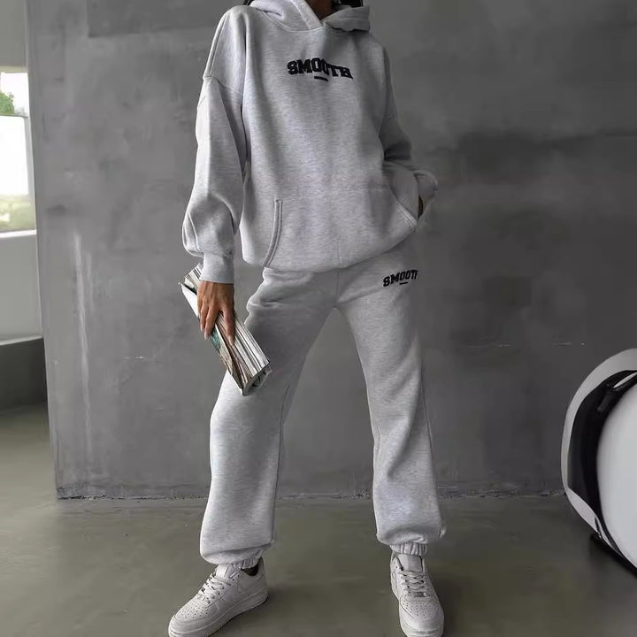 Casual hoodie sweatshirt set for women with elastic waistband Lune London