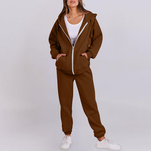 Casual women's sports set with hood and zipper Amarae