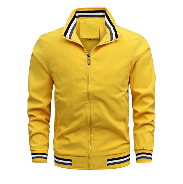 Men's sporty transitional jacket with practical pockets and high collar Lune London