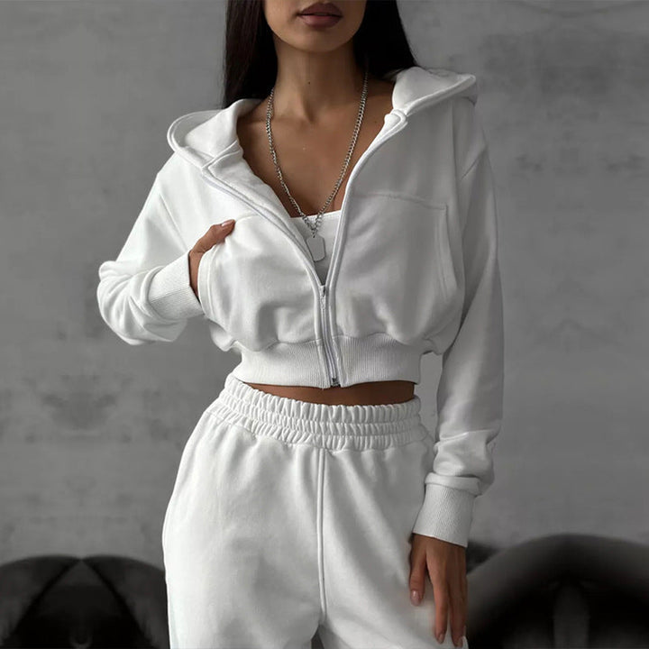Lune London | Women's cropped sports jacket and loose jogger pants set