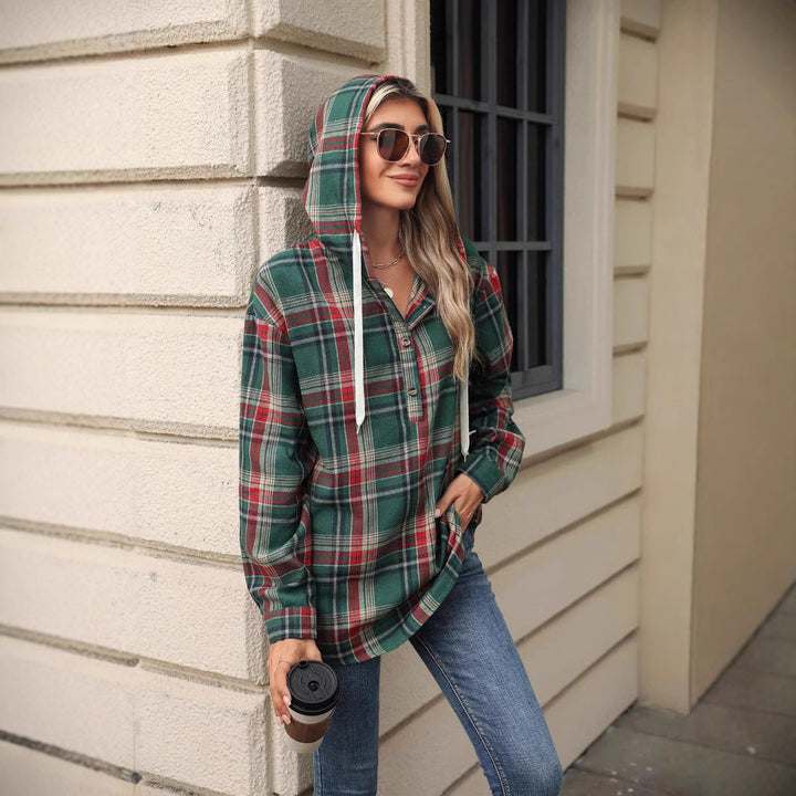 Checkered hooded blouse for women with practical button details and a relaxed fit Lune London