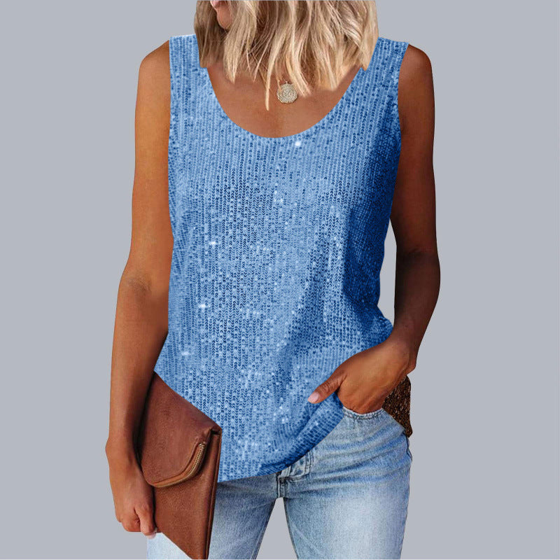 Ladies shimmering top with glistening fabric and figure-friendly cut Lune London