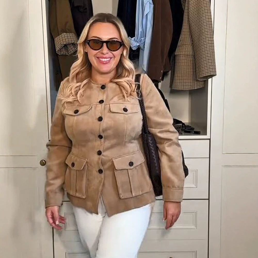 Women’s short jacket in military utility style with patched flap pockets and round neckline Amarae