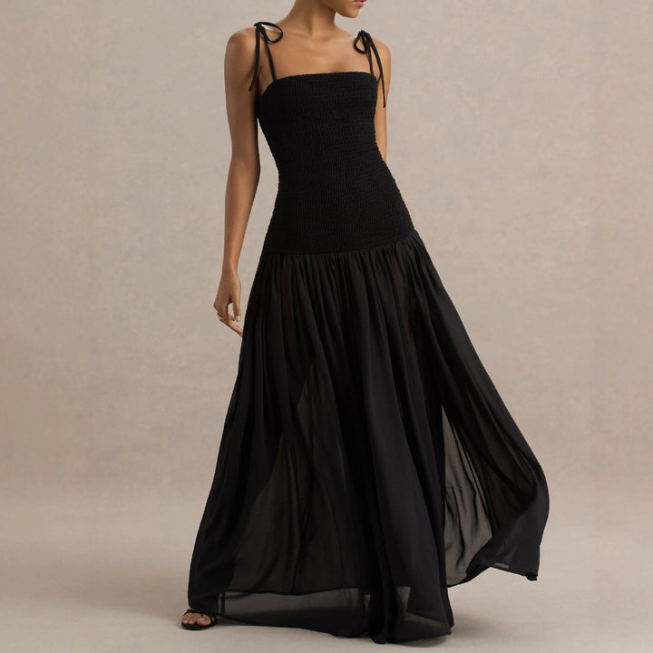 Women’s maxi dress with an elegant, gathered top and flowing skirt Lune London