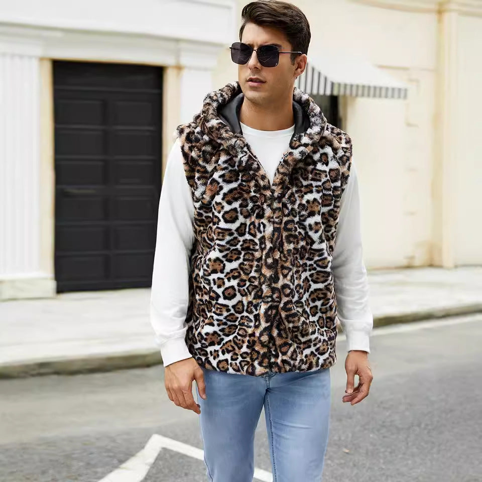 Cozy faux fur hoodie for men Lune London