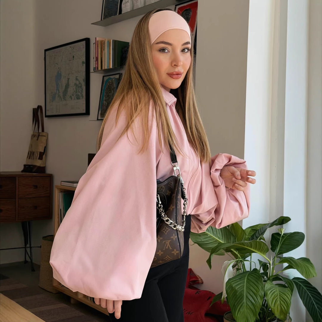 Women Short Cape Jacket with Wide Balloon Sleeves and Zipper Amarae