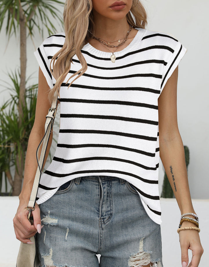Top en tricot pour femmes avec un motif rayé moderne et une coupe décontractée Chic & Stil