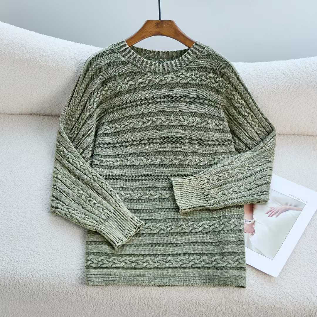 Pull en maille épaisse pour femmes avec un motif en relief à la mode et une coupe décontractée Chic & Stil