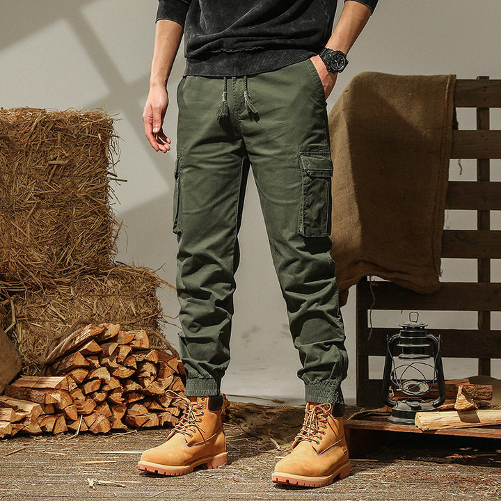 Men's cargo pants with multiple practical pockets and an elastic waistband Lune London