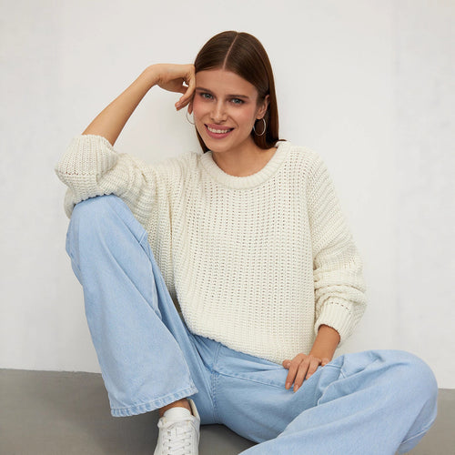 Casual knit sweater for women with a loose fit Amarae