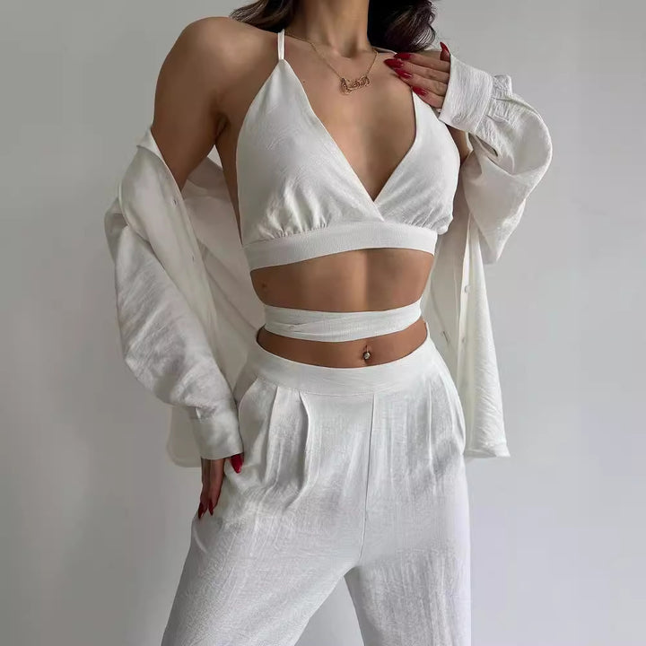 Elegant two-piece set for women made of fluid fabric and fitted design Lune London