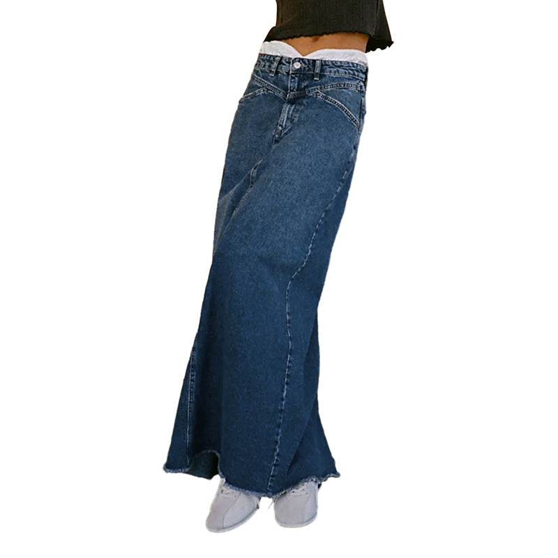 Women's Denim Maxi Skirt with High Waist and Practical Pockets Lune London