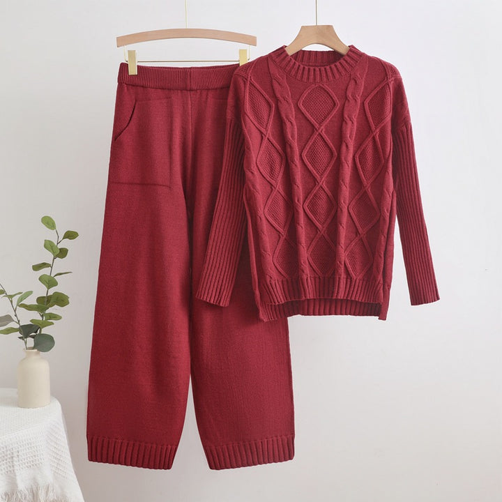 Ladies knit set with diamond-shaped structure Lune London
