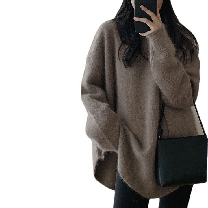 Oversized sweater for women with a casual style and a soft mohair feel Lune London