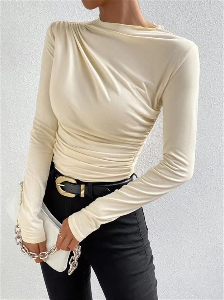Long sleeve blouse for women with elegant gathered elements and a classic design Lune London