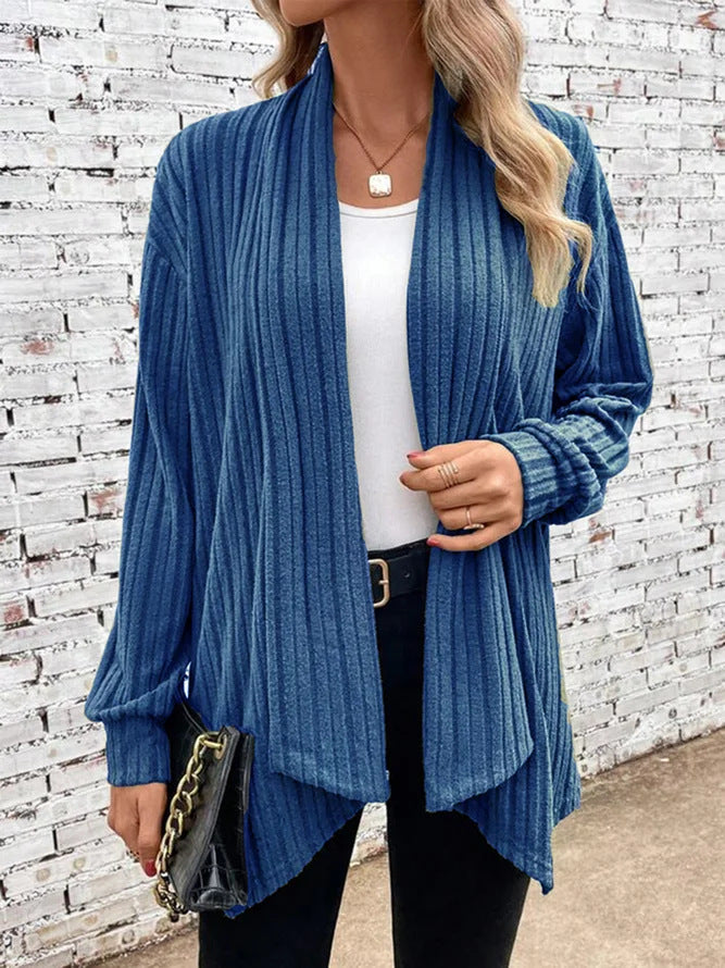 Casual knitted cardigan for women with a marked relief design Lune London