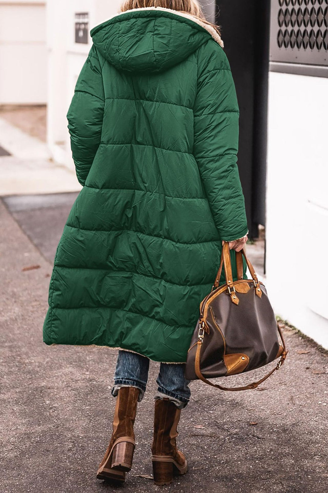 Ladies padded winter jacket with hood and cozy lining Lune London