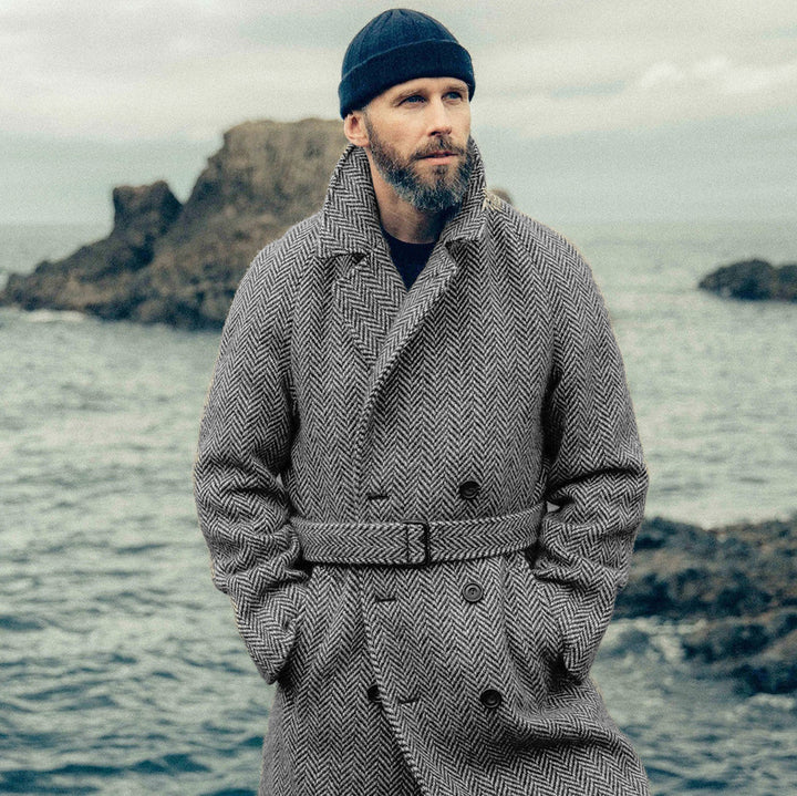 Elegant Duffle coat for men with modern details and practical pockets Amarae