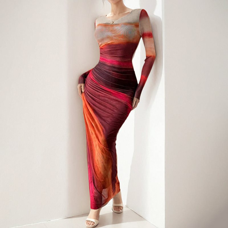 Elegant women's maxi dress with innovative gradient color Lune London