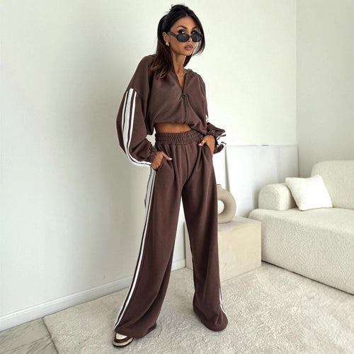 Women’s sports set with voluminous sleeves and zipper Amarae