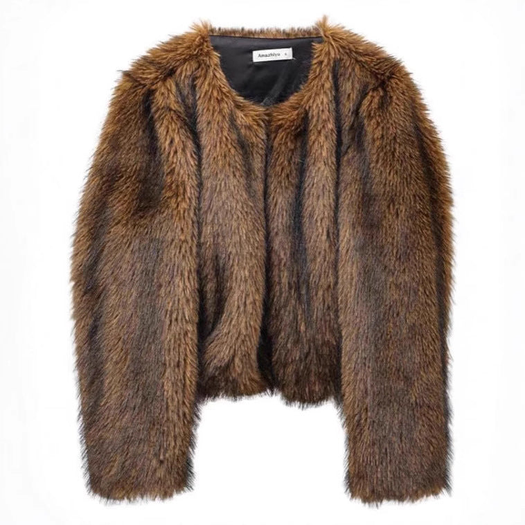 Ladies Plush Crop Jacket with Elegant Fur Trim Lune London