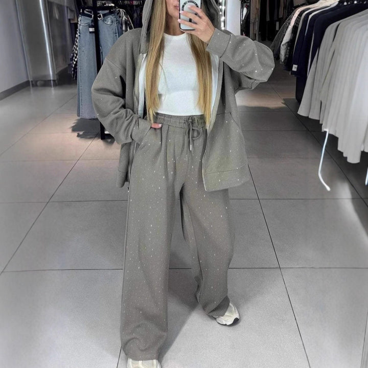 Women Casual Sports Outfit with Hood and Loose Fit Lune London