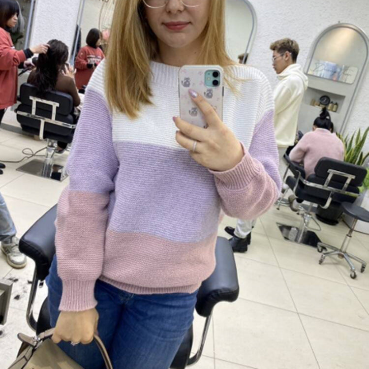 Woman Chic Sweater and Style
