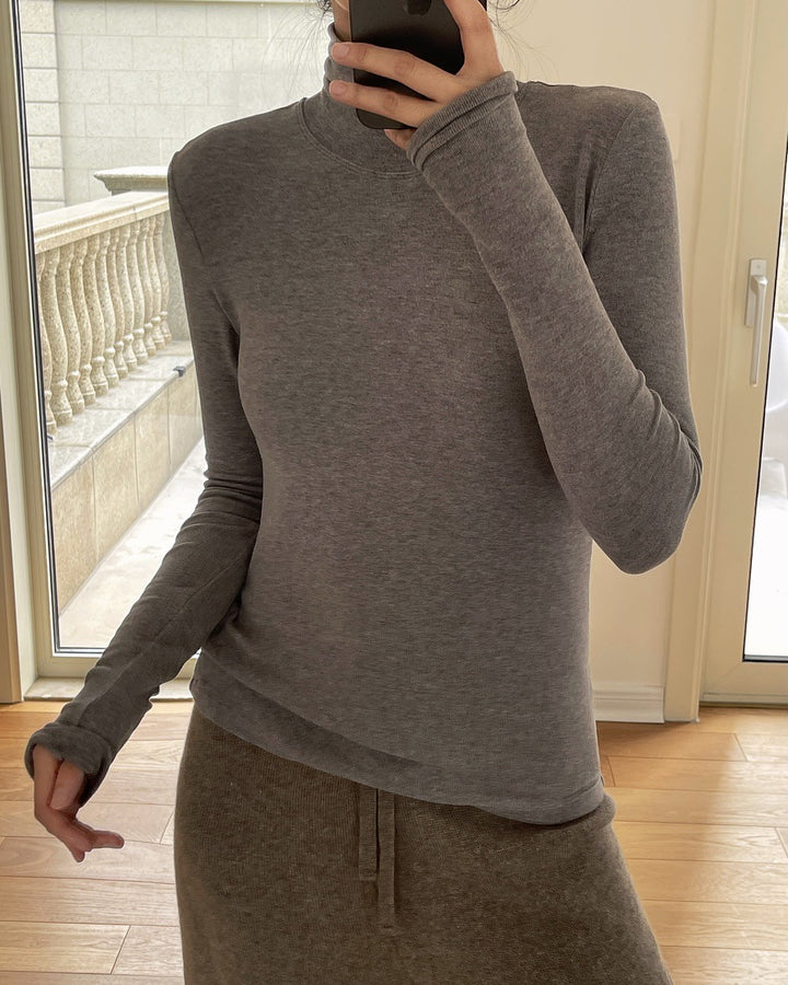 Women's Fitted Long Sleeve Shirt made of fine Stretch Jersey with Stand-Up Collar and Thumb Hole Amarae