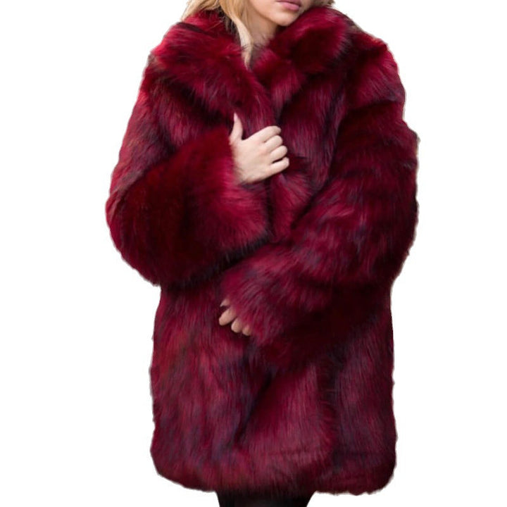 Ladies Luxurious Faux Fur Coat with Voluminous Sleeves Lune London