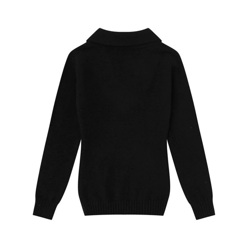 Women’s fine knit pullover with shawl collar, V-neck and decorative buttons Amarae