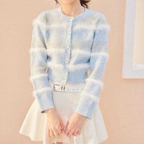 Women cardigan with large striped pattern and elegant button detail Amarae