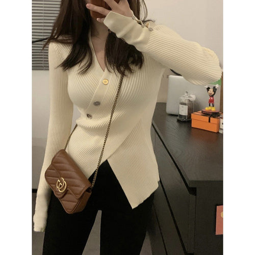Cardigan en tricot à fines côtes pour femmes avec détails de boutons et col en V élégant Chic & Stil
